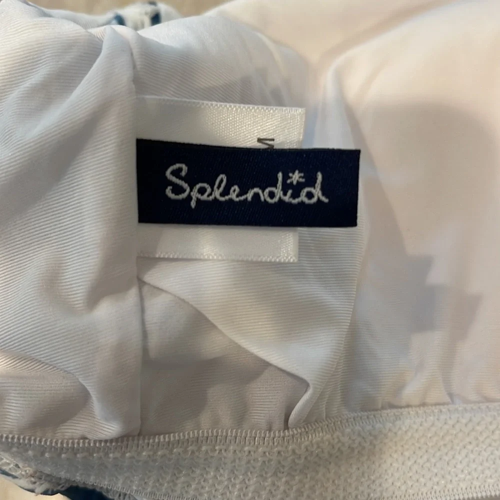 NWOT SPLENDID Darling Bikini Top!‎